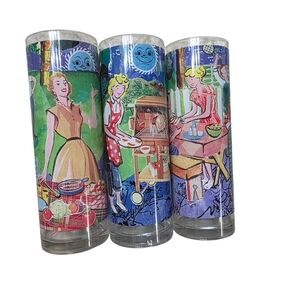 Plastic Tumblers - Set of 3 - Retro Backyard BBQ & Picnic Graphics - Kitsch